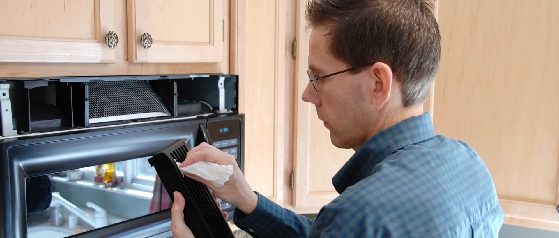 Kitchen fitters SE13